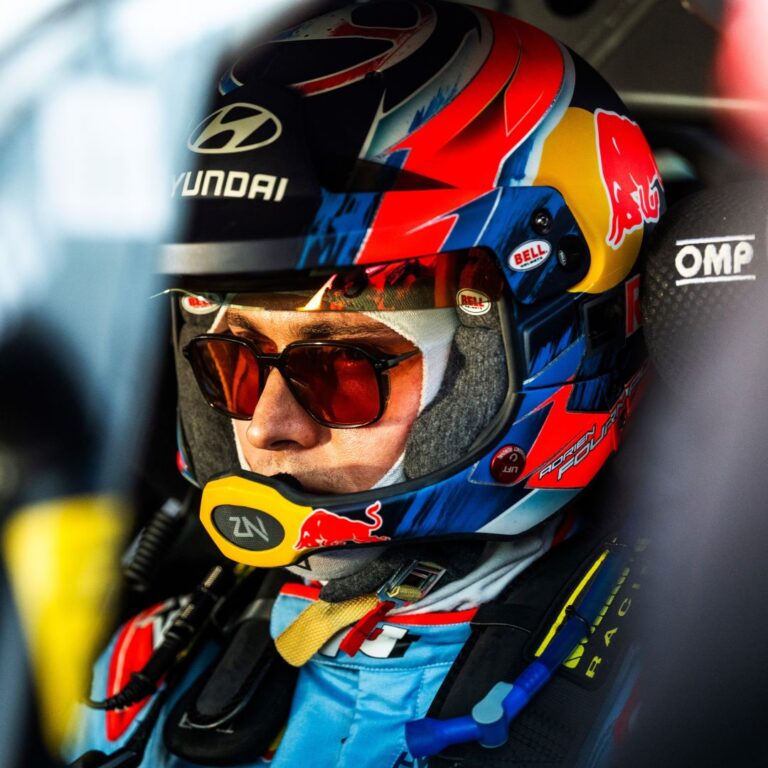 Jack Bell Racing 93 Automobile and Karting Racing Helmets | BELL RACING